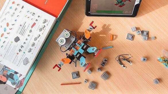 celebrity cruises camp at sea.jpg